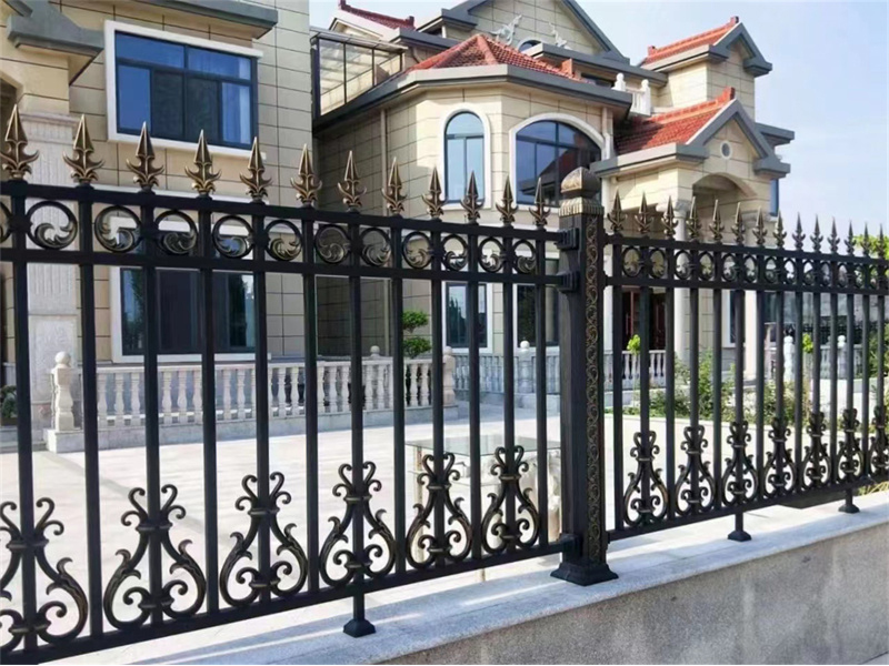 铁艺围墙栏杆